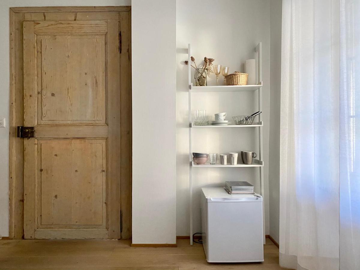 Beautiful Studio In A Villa From 18Th Century Thun Exterior foto